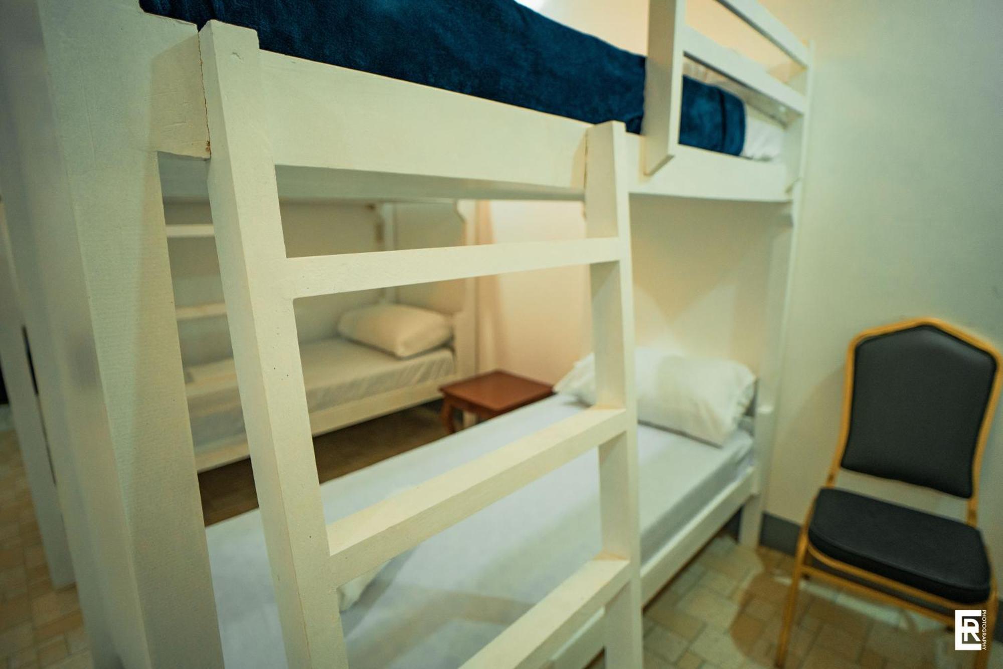 Bernese Resort Hotel Powered By Cocotel Ligao Bilik gambar
