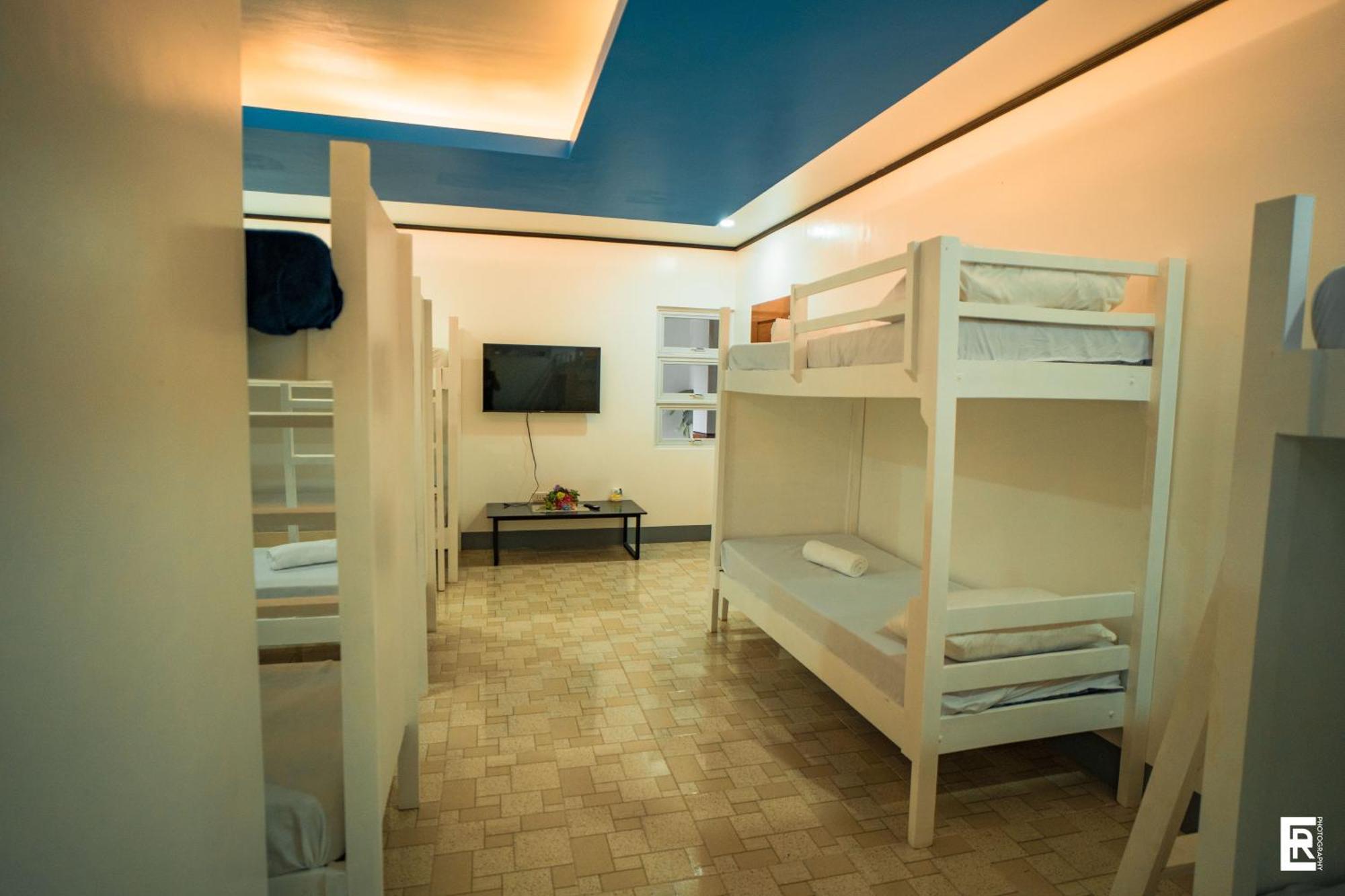 Bernese Resort Hotel Powered By Cocotel Ligao Bilik gambar